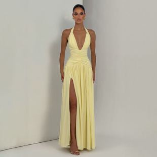 �W���羳2026�ļ��¿�Ů�b�Ը���V�첱¶���Lȹ������_���B��ȹ