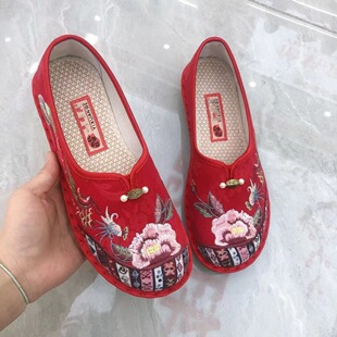 Spring New Style Single-layer Shoes Embroidered Shoes Chinese Style Old Beijing Cloth Shoes Lightweight Moms Shoes Flat Slip-on Women's Shoes
