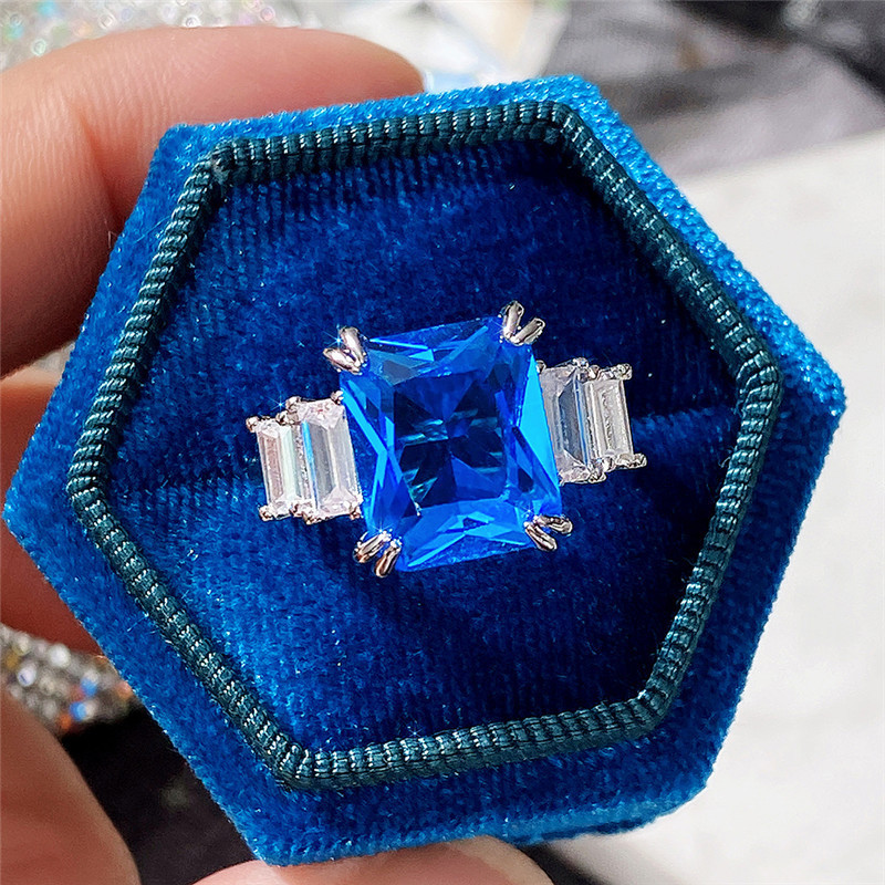 Fashion New 10*12 Square Sea Blue Zircon Female Copper Ring display picture 1