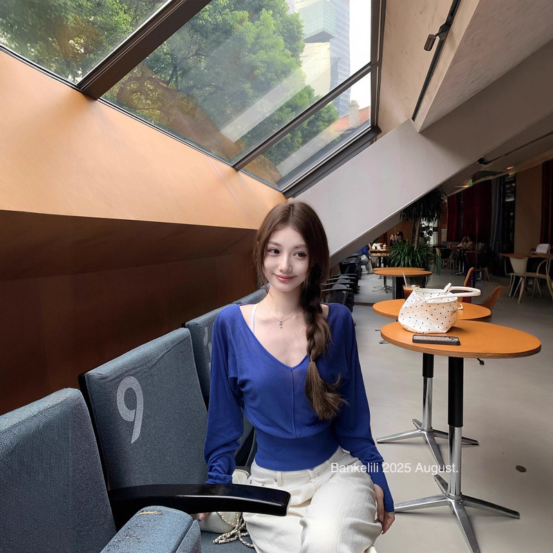 板栗可可Bankelili'氧气因子'100天丝V领轻薄蝙蝠袖针织衫上衣女|undefined