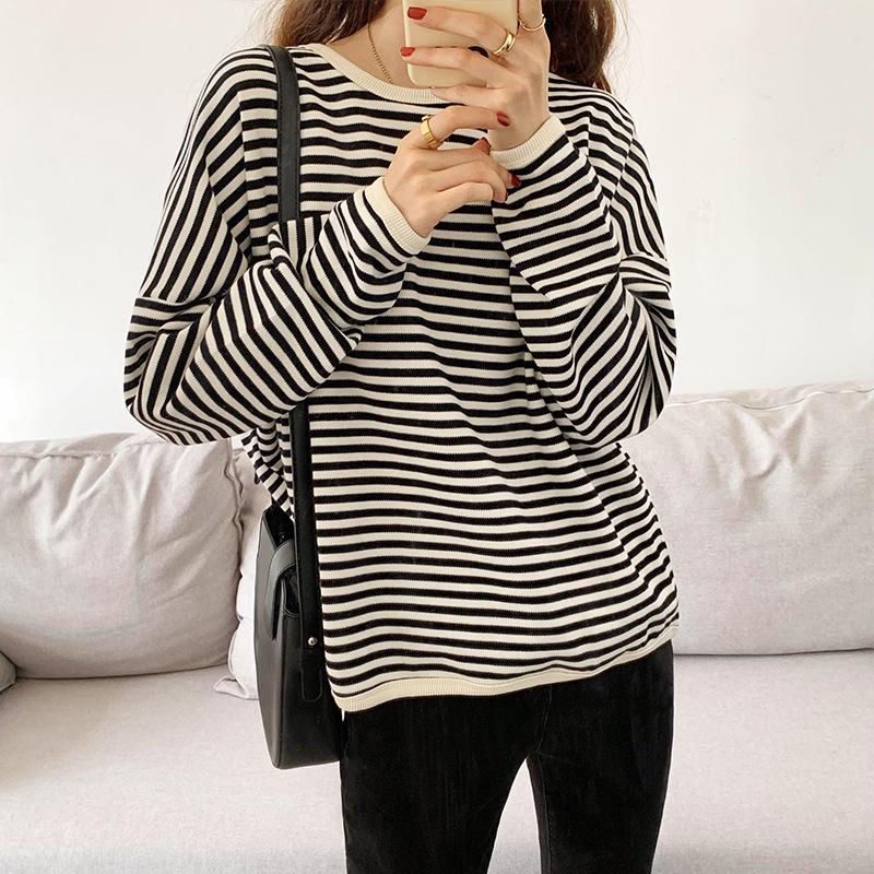 Contraste de color a rayas suéter para las mujeres Otoño e Invierno Nuevo Diseño flojo ocasional estilo perezoso Delgado manga larga cuello redondo top