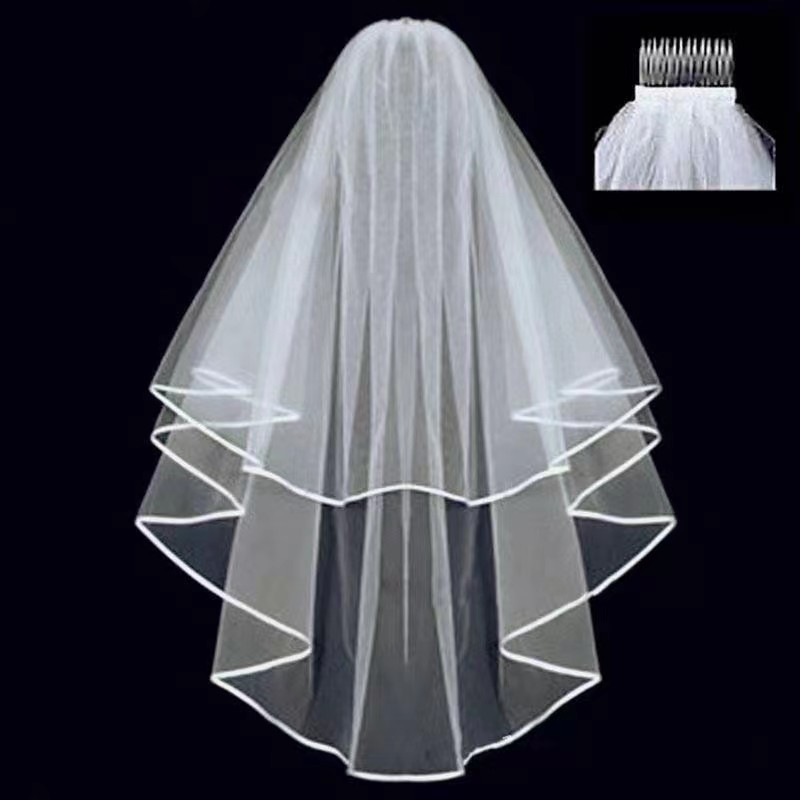 Double-Layer Lace Bridal Veil for Bachelorette Party and Wedding Photos — detail image 3