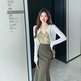 时尚休闲套装;连衣裙;女式针织衫