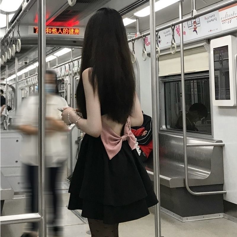 작은 남자 목 매달려 귀여운 원피스 검은 원피스 여성 헵번 순수한 욕망 스파이스 소녀 스타일 원피스 활 솜털