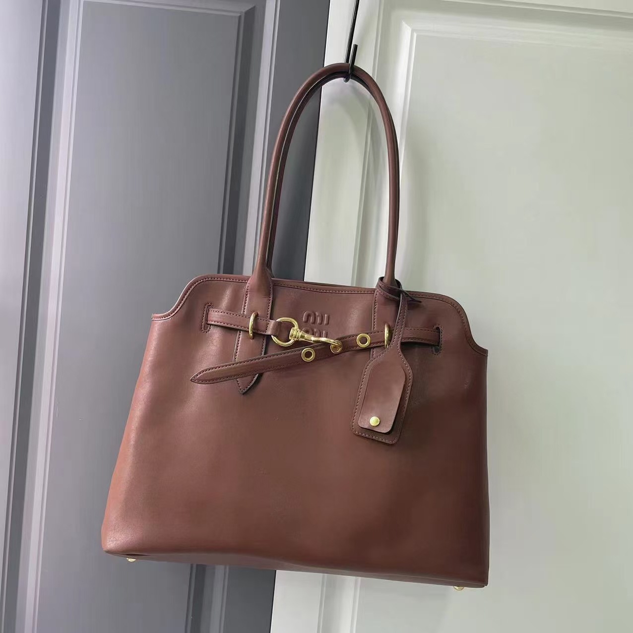 MUI AVENTURE NAPPA 중세 통근 여성 가방 쇼핑백 토트 어깨 휴대용 서류 가방 대용량