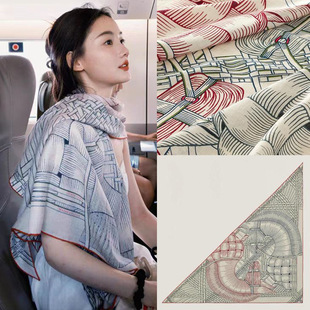 Two horse weaving luxury temperament mulberry silk wool scarf triangle scarf 24 years autumn and winter new silk wool air conditioning shawl