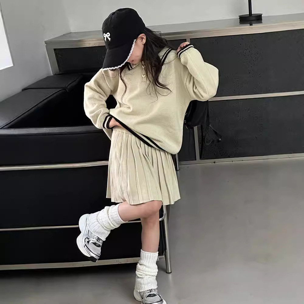 소녀 스웨터 봄과 가을 2024 새로운 어린이 대학 스타일 폴로 칼라 니트 탑 어린이 스커트 투피스 세트