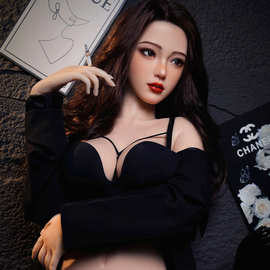 实体娃娃硅胶充气娃娃全身真人版男用可插入情趣成人用品性玩具女