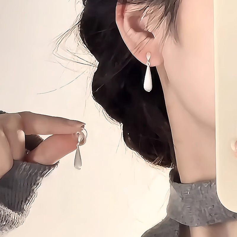 New Chinese Style Cool Feeling Silver brushed Water Drops Tassel Earrings Women's Unique Elegant Earrings Earrings without Ear Holes New Chinese Style Cool Feeling Silver brushed Water Drops Tassel Earrings Women's Unique Elegant Earrings Earrings without Ear Holes