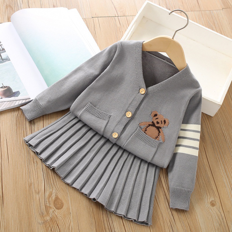 Set maglione da ragazza 2023 Autunno/Inverno Nuova edizione coreana Academy Gonna lavorata a maglia uniforme per bambina in stile occidentale_voghion.com