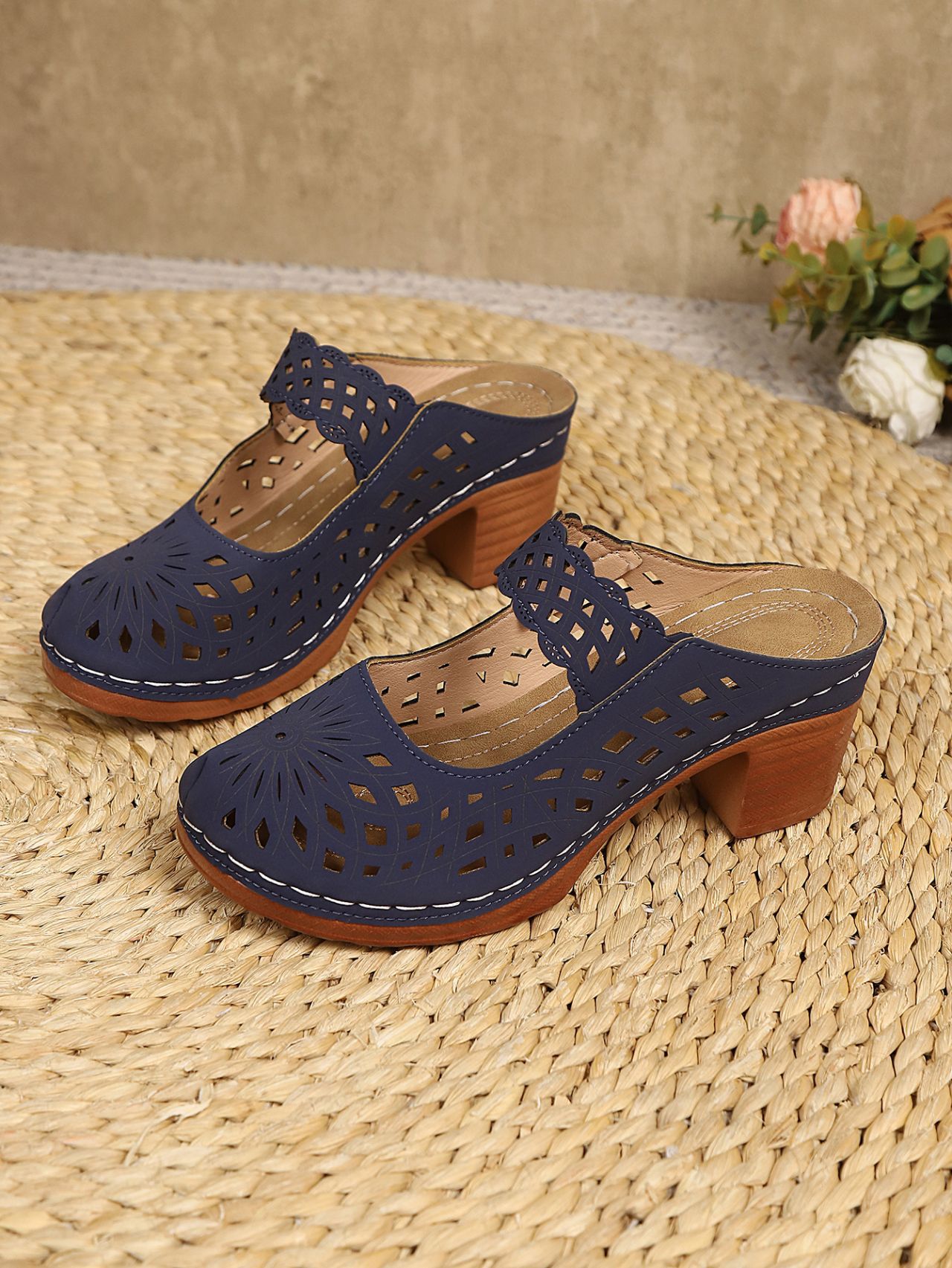 Elegant Hollow out mid Heel Sandals for Women Chunky Heel Slip-On Closed Toe Slippers plus Size Summer New Style_vogvips.com