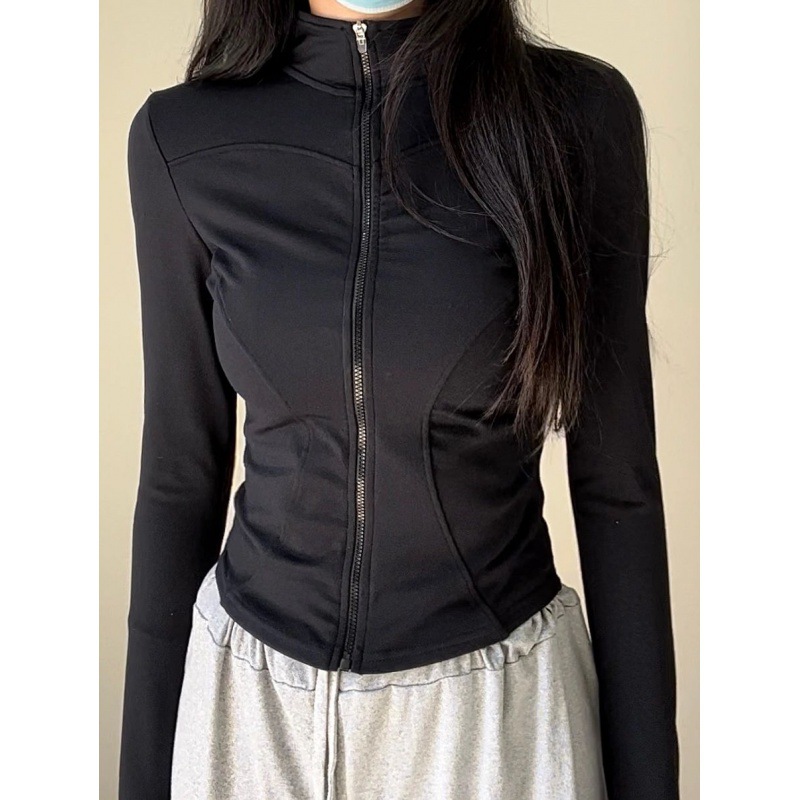 Black short sun protection coat for women 2023 Summer new outdoor thin sports yoga clothes all-matching fashionable top