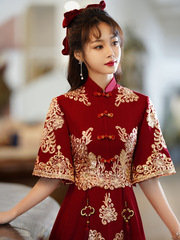 小さい子の敬酒服の花嫁のチャイナドレスの夏の中国式の結婚式のドレスの女性の婚約の回門のワンピースは普段着ることができます。