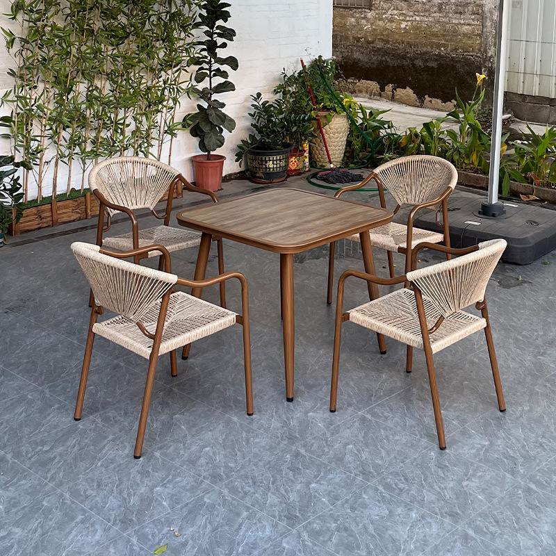Fábrica directa de alta gama mesa y sillas de caña de escritorio HPL patio villa clubhouse hotel mesa y sillas de caña de caña