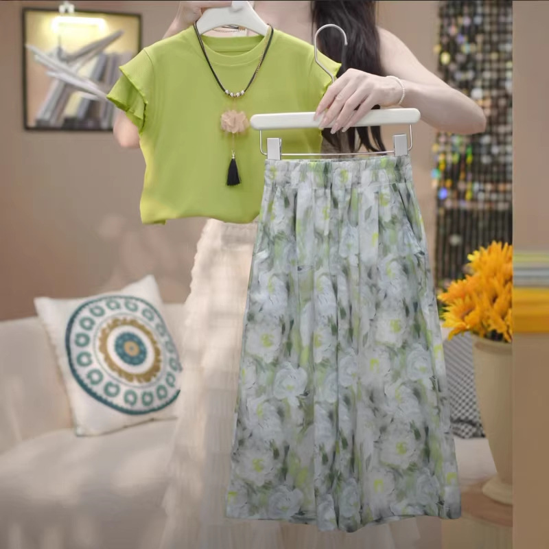 Summer sleeves, children's set, cotton T-shirt, trousers, (Physicals), with short sleeve, floral print 4