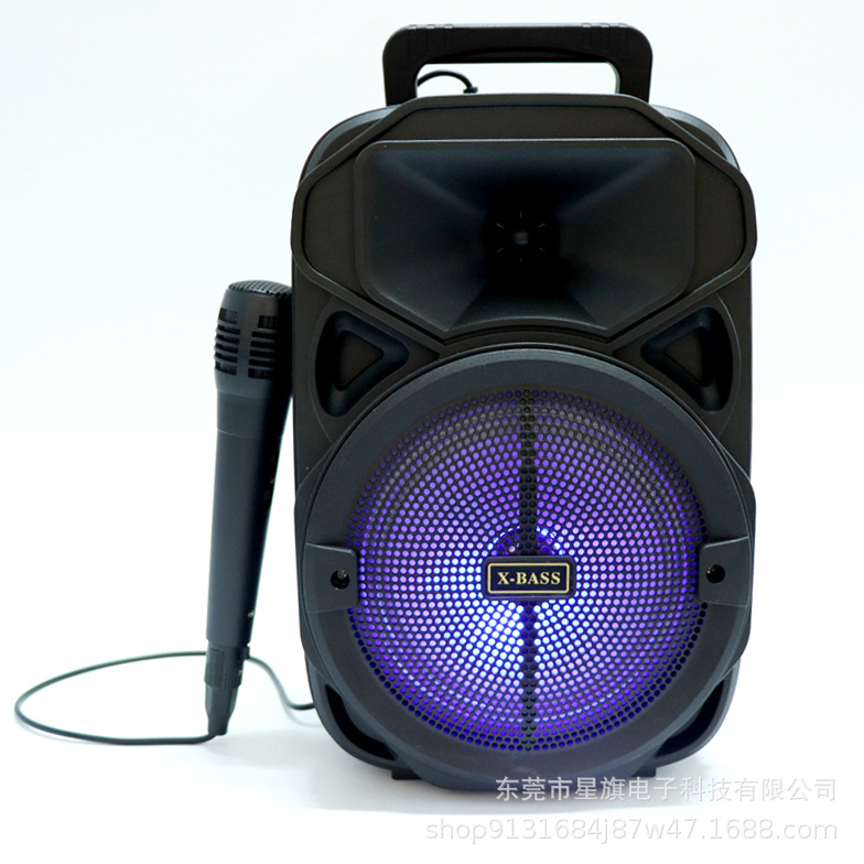 Micrófono de audio Bluetooth portátil al aire libre portátil subwoofer micrófono karaoke tarjeta cuadrada altavoz de baile comercio exterior