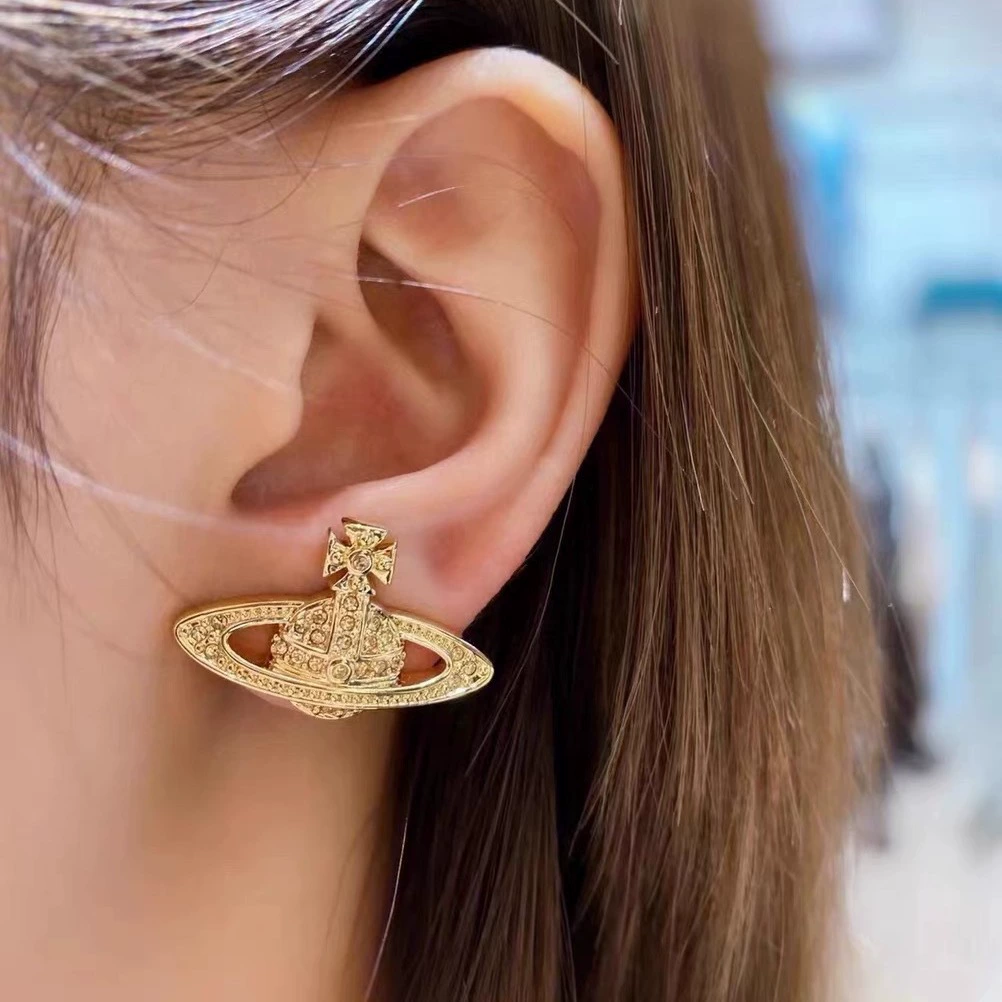 Classic universal earrings, (Physicals)