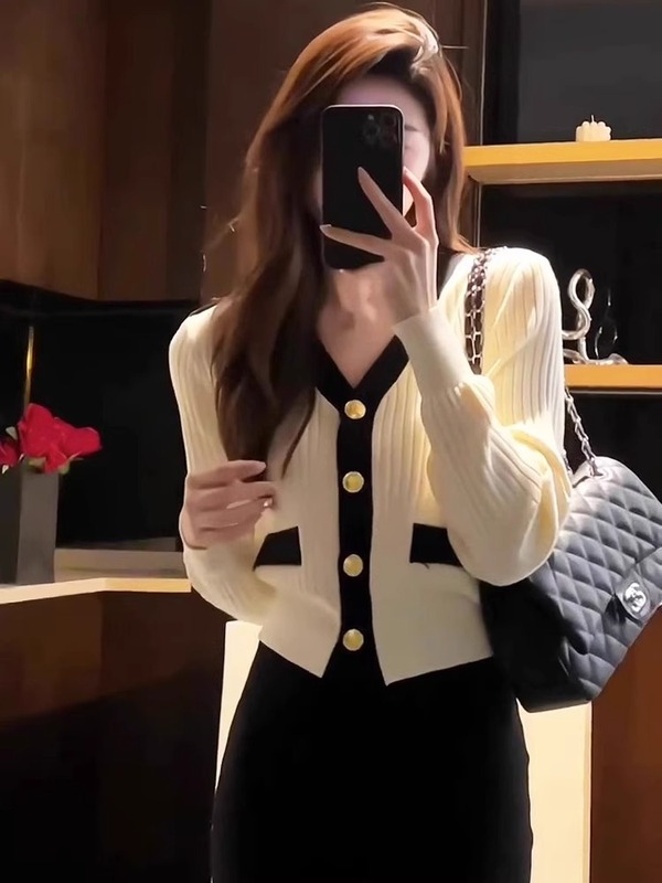韩范小香风短款V领撞色长袖针织开衫女秋季高级感小个子上衣外套|undefined