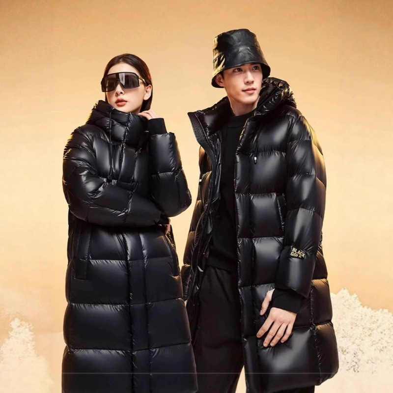Black Gold 2025 Extended Classy Goose down Jacket Hooded New Winter Thickeneded Warm Couple Jacket for Men and Women Black Gold 2025 Extended Classy Goose down Jacket Hooded New Winter Thickeneded Warm Couple Jacket for Men and Women
