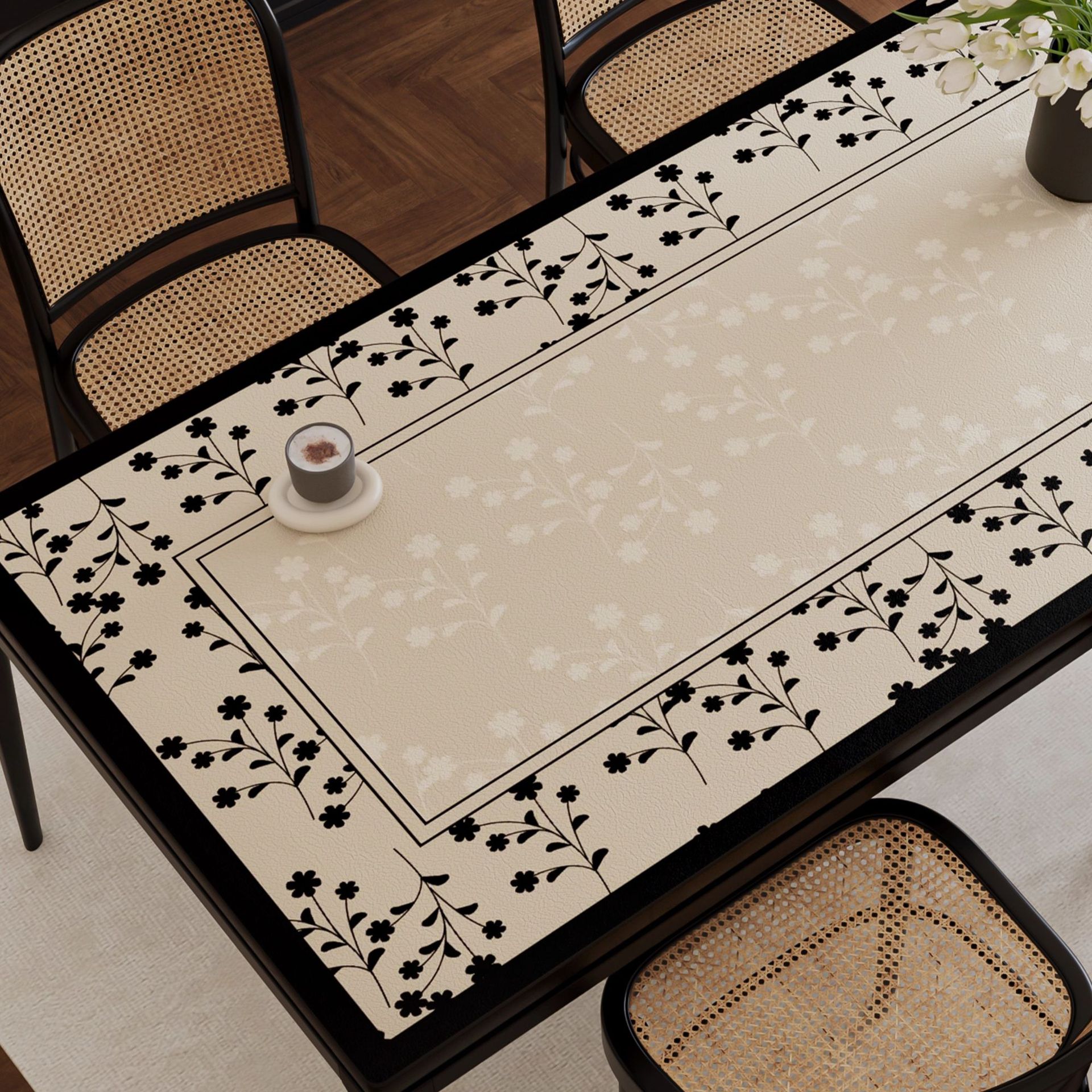 Francés retro lujoso lujoso 2025 nuevo cojín de mesa impermeable a prueba de aceite sin lavado a prueba de quemaduras de cuero toallas de mesa de estilo medieval