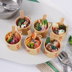 仿真食玩钵钵鸡模型小吃桶包包钥匙扣装饰挂件关东煮过家家道具