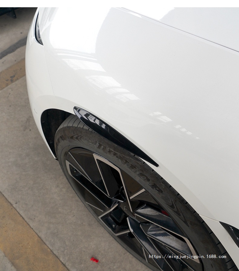 Factory Direct Sales Car Spoiler Strip Modification Universal Noise Reduction Modified Rear Wing Fixed Wind Pressure Rear Wing Anti-Collision Decorative Sticker
