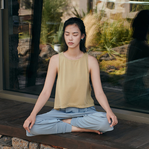 Yoga cover-up lace-up vest, sleeveless quick-drying sports top, light and loose sleeveless yoga wear, fitness wear