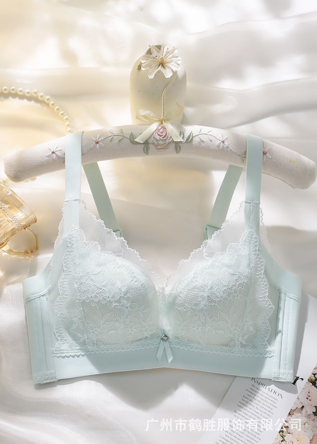 Venta directa de fábrica comercio electrónico transfronterizo Sudeste de Asia Vietnam Tailandia damas sin costuras sujetador de recogida lateral cómodo