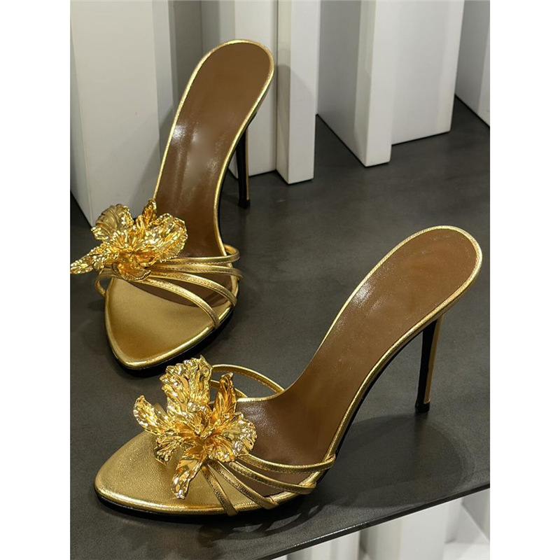 2026 New Summer Metal Flower French Style Exquisite Fashion For Women, Thin Heel High Heels, Black Sandals_vogvips.com