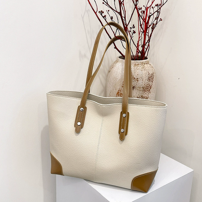 Polyurethane fashionable capacious one-shoulder bag