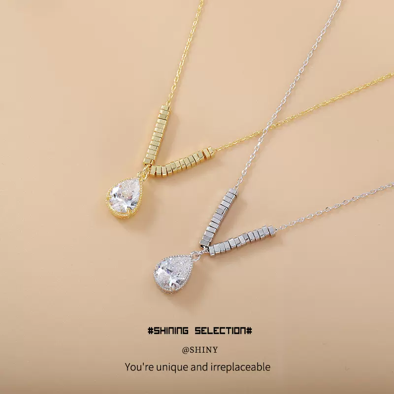 闪亮明珠铜合金碎银子水滴轻奢锁骨链 设计感网红项链 新款百搭颈