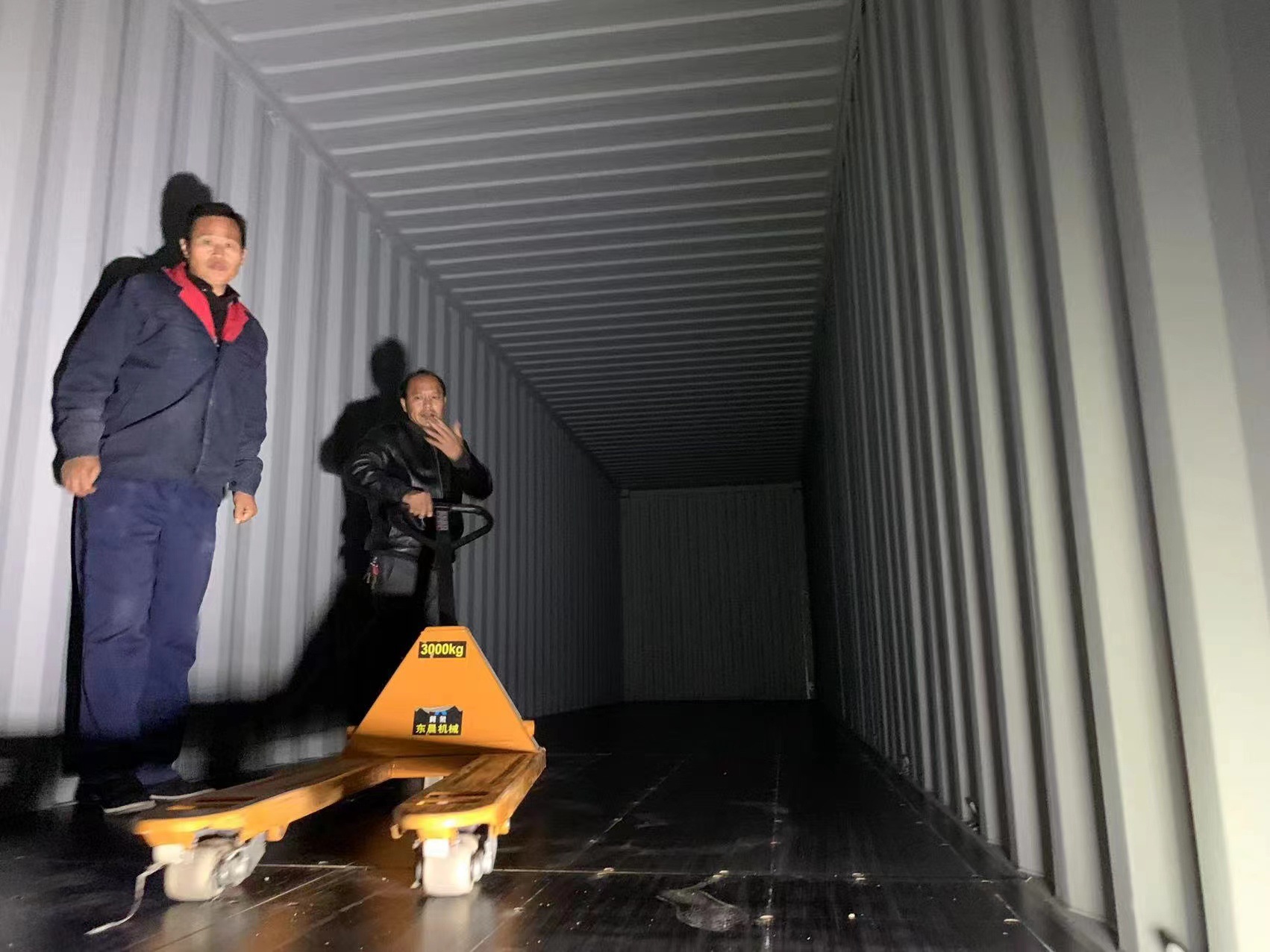 O1CN015LKpgH1RWY3mV3ifP_!!2211220652119-0-cib.jpg?__r__=1669704776911