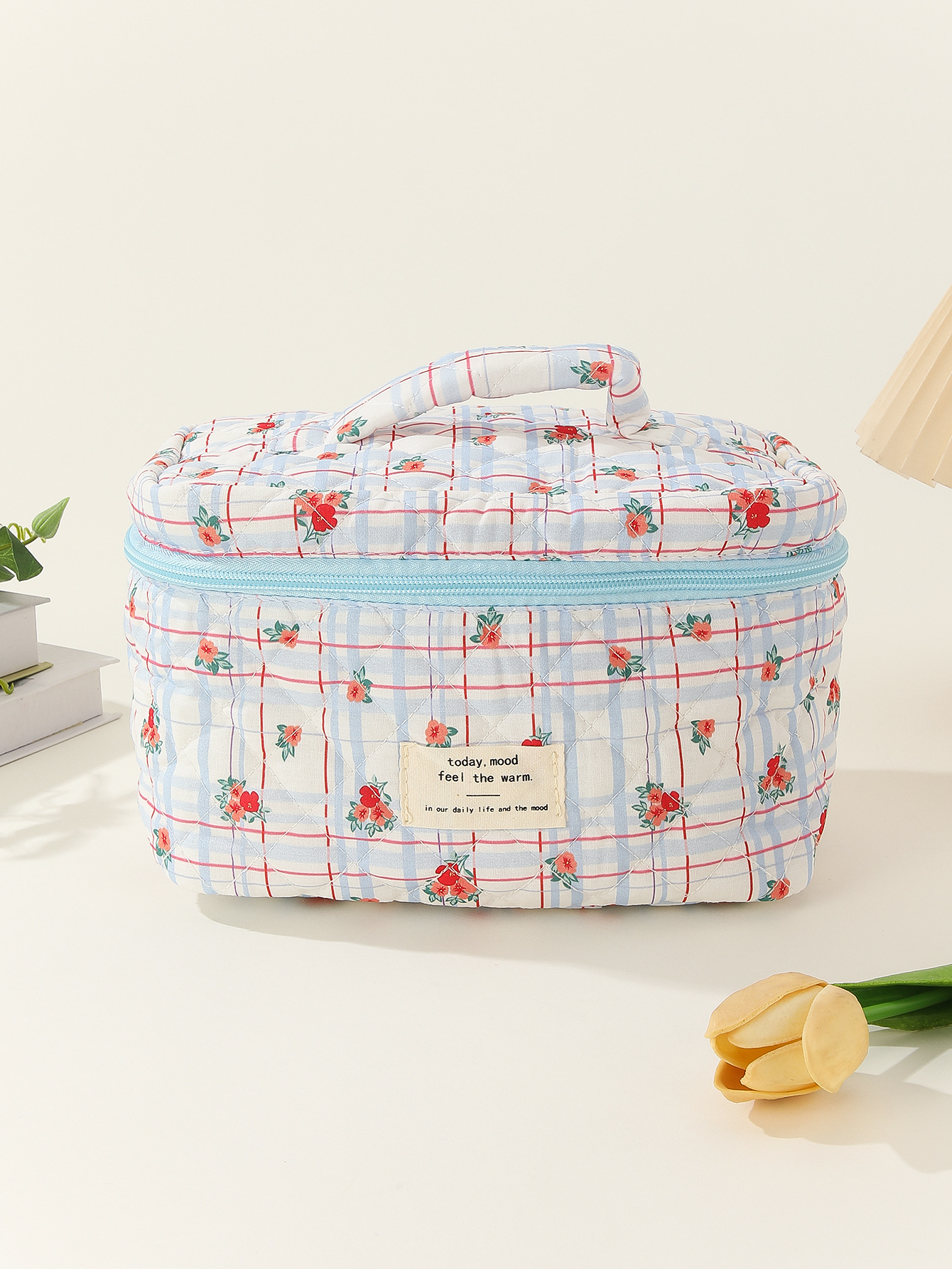 Portátil de gran capacidad bolsa cosméticos pequeño almacenamiento floral portátil acolchado algodón lindo flor ins viaje estudiante