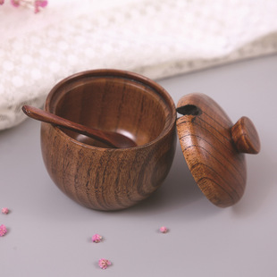 Wood -seasoning tank Creative Kitchen seasoning jujube wood house with salt tank tidal wood digging manufacturer straight hair