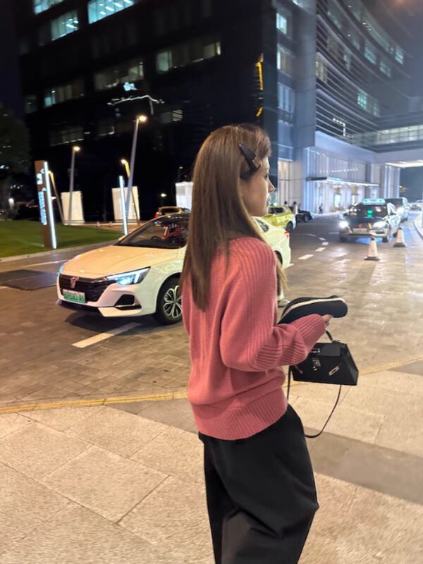 北极绒面料 圆领坑条打底毛衣2025冬新款亮色时尚百搭内搭针织衫|undefined
