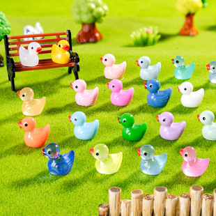 Cross-border Amazon luminous color duckling micro landscape decorative resin diy jewelry small accessories pendant ornaments