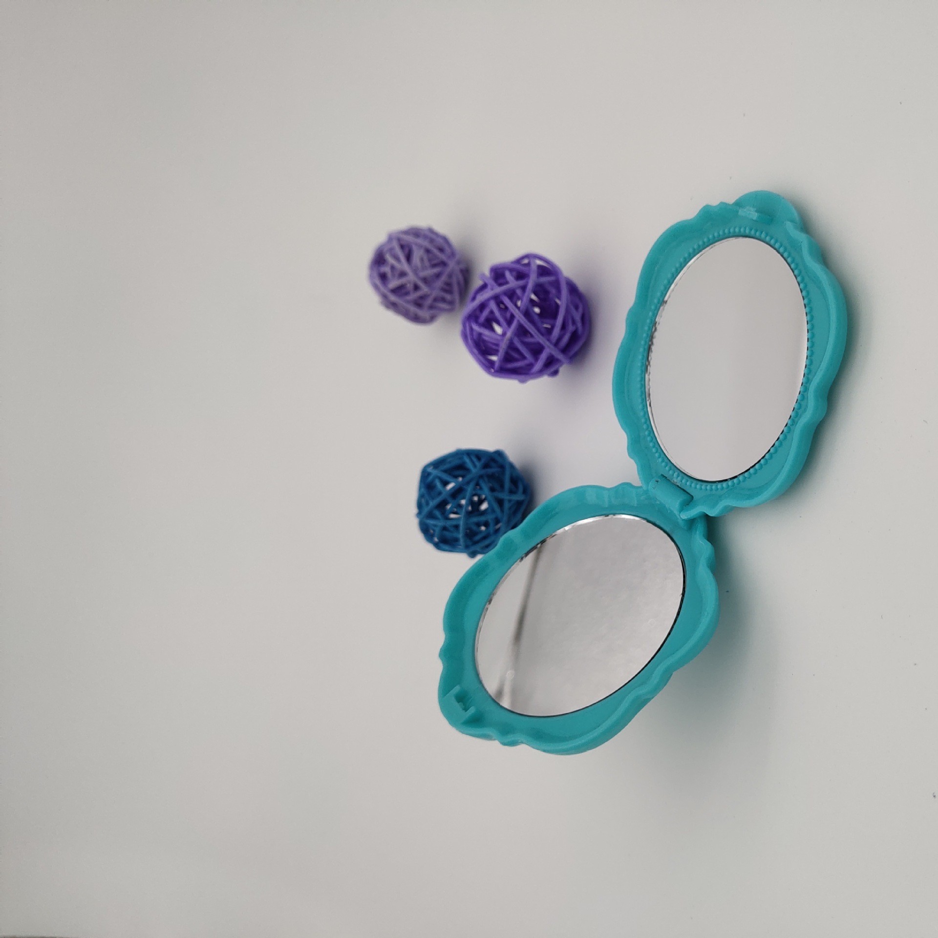 11342267758_408787581