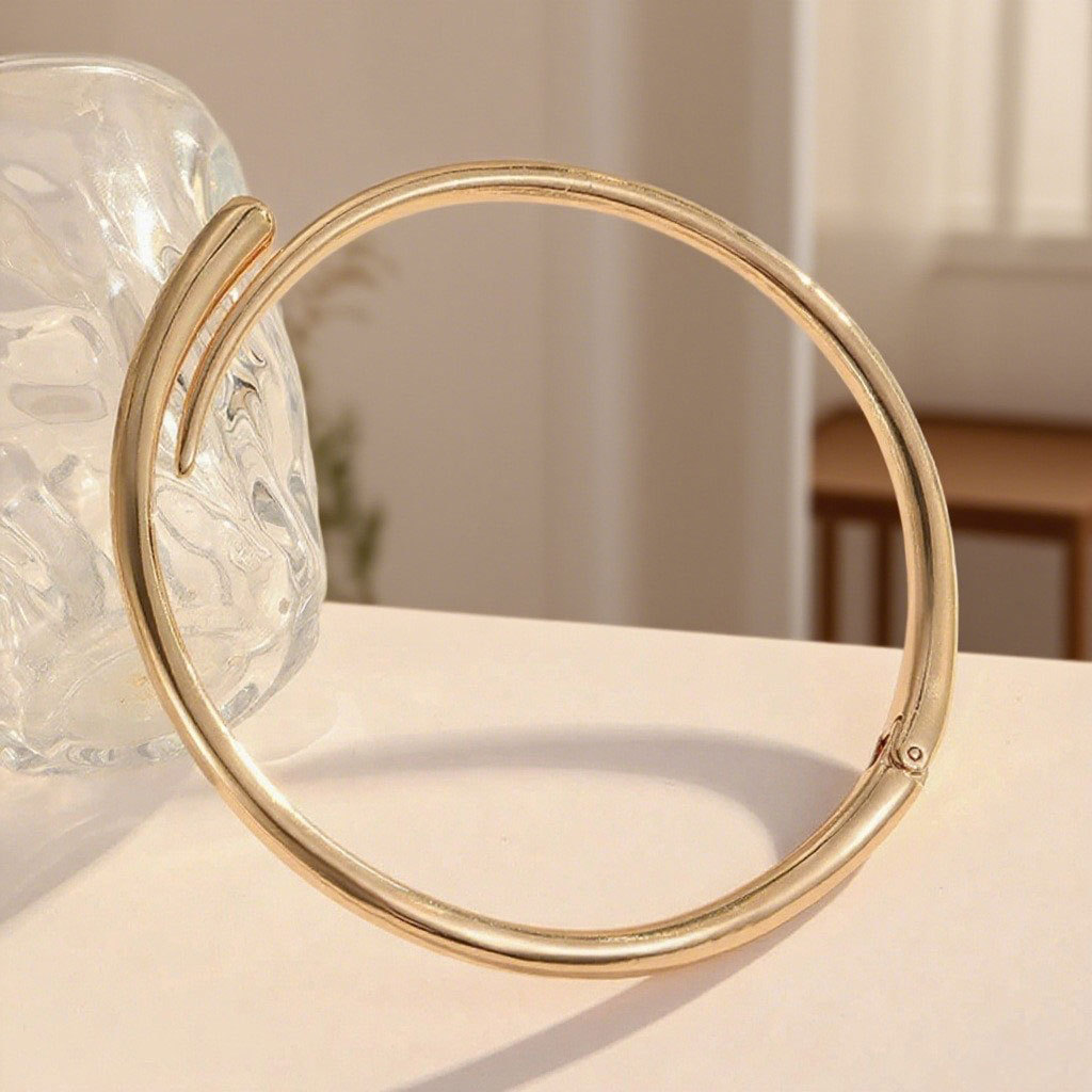 Transfronterizo nuevo frío Feng Shui goteo abierto collar de lujo ligero de moda de lujo cadena de clavícula simple joyería de alta calidad al por mayor
