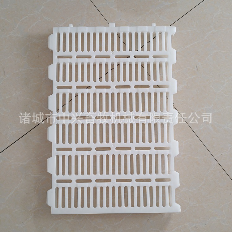 山东养猪场塑料仔猪加强猪漏粪板塑料养猪垫板塑料母猪产床板