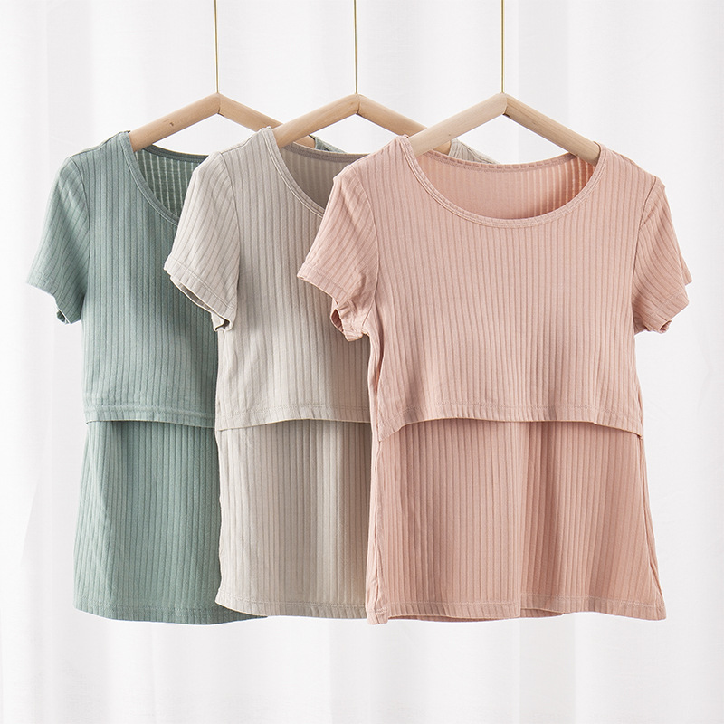 Lightweight maternity top for summer, breathable, with a no-wire bra design, made from modal fabric, featuring detachable breast pads—perfect for postpartum recovery or relaxed home wear, complete with short sleeves.