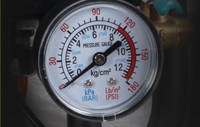 Air Compressor Woodworking Air Pump 220V High-Power New Model Air Pump Ultra-Quiet 220V Source Factory