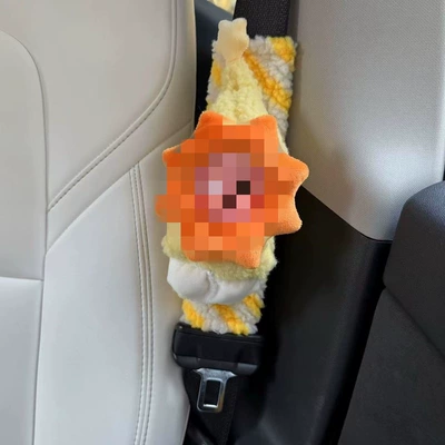 Seat belt shoulder pad — Protector, Plush, High-End Feel, Cute - little-sun-yellow-and-white-striped-safety-belt-shoulder-pad