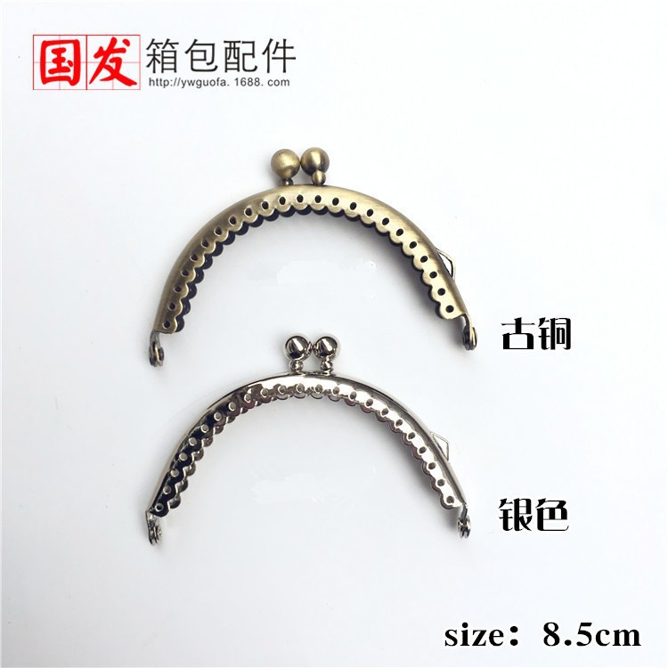 Sin stock, puede hacer productos: 8.5CM semicircular con encaje de tamaño de cabeza de perla de oro creativo goteo de agua