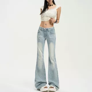 蓝色蕾丝拼接微喇叭牛仔裤女2025年修身显瘦时尚百搭喇叭裤新款