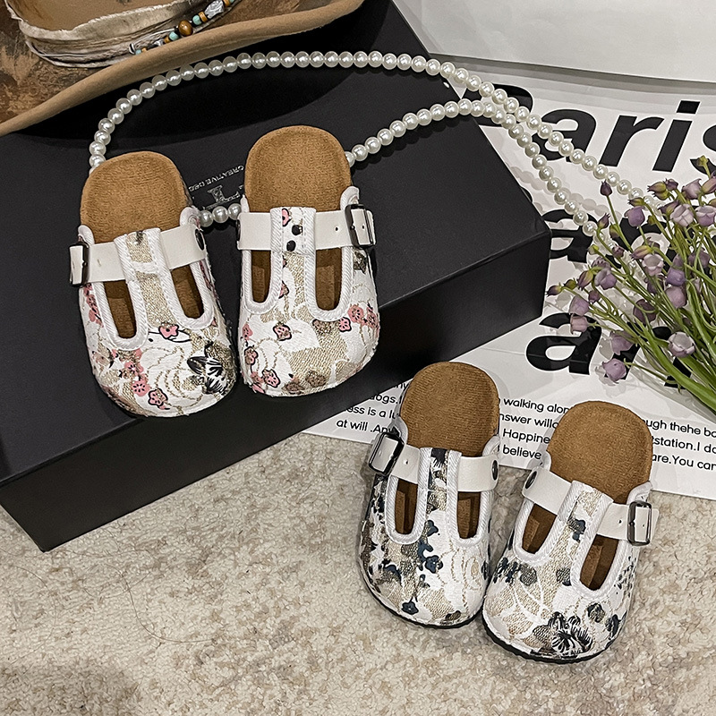 2025 Children's Floral Closed-Toe Birkenstock Shoes Boys and Girls Single Shoes Soft Sole Comfortable Loafers Girls' Sandals Toddler Shoes