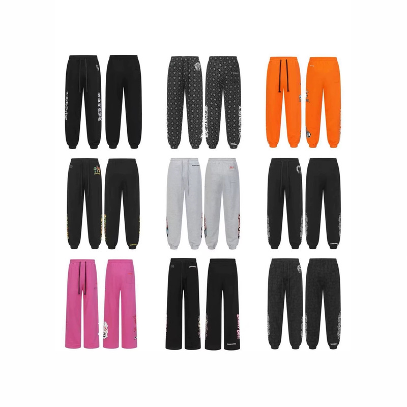 24S new autumn/winter collection, CH brand, featuring a dark patterned cross-horseshoe print, casual sweatpants with elastic cuffs, available in stock 24S new autumn/winter collection, CH brand, featuring a dark patterned cross-horseshoe print, casual sweatpants with elastic cuffs, available in stock