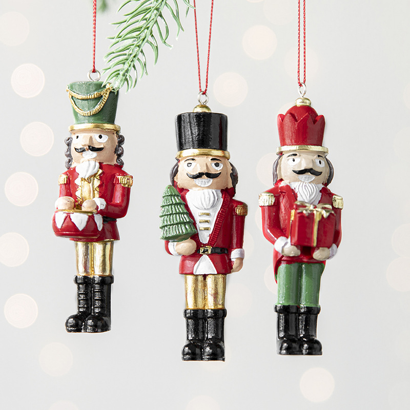 Cruz-frontera nueva Navidad nogal caja colgante de resina árbol de Navidad accesorios decoración soldado adornos en forma humana