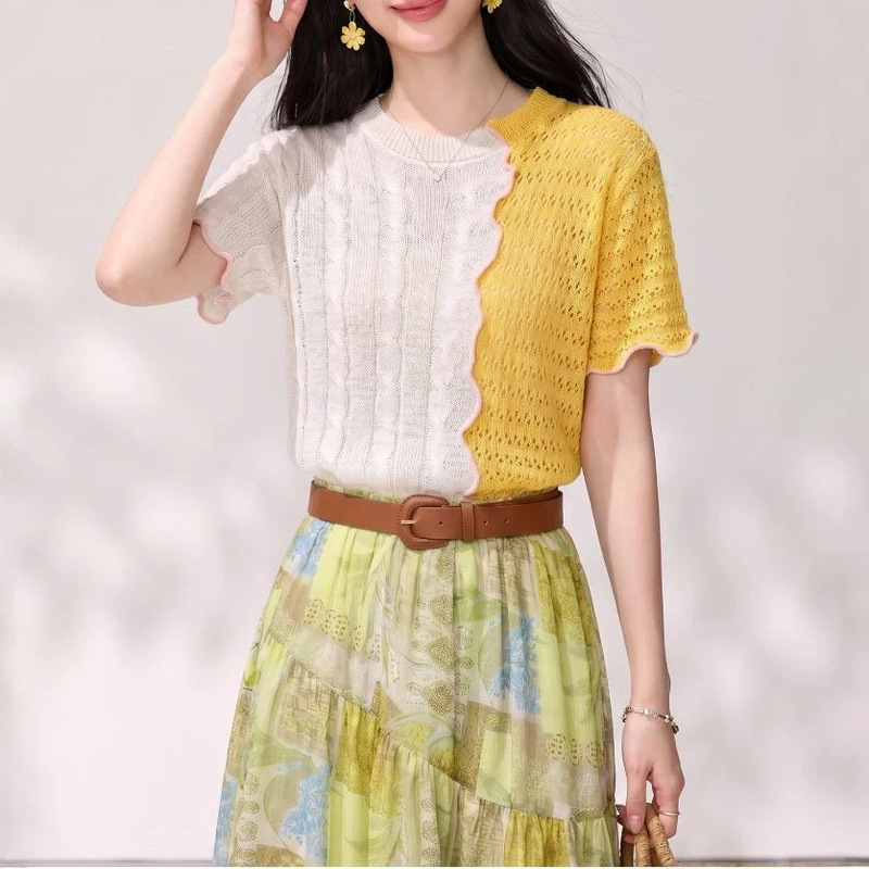 【Mango Canned】2026 New Style Women's Knitwear with Color-Blocking and Unique Lazy-Style Top