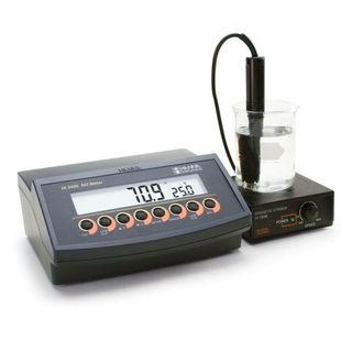 Italy HANNA Microcomputer Dissolved Oxygen Saturated Dissolved Oxygen Analyzer HI2400