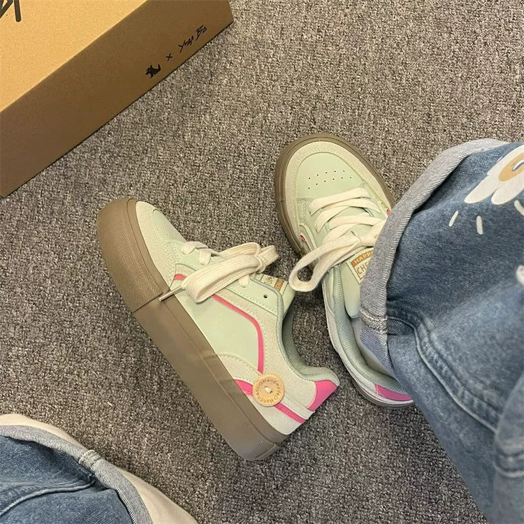 2024 гонконгский стиль пара американских туфель ретро новые осенние темно-синие туфли на пуговицах Студенческие кроссовки на толстой подошве